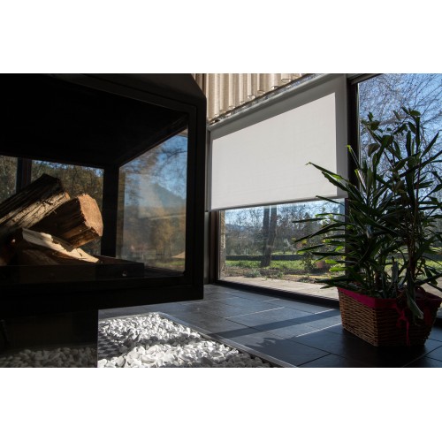 Estore de Rolo em Tecido Liso